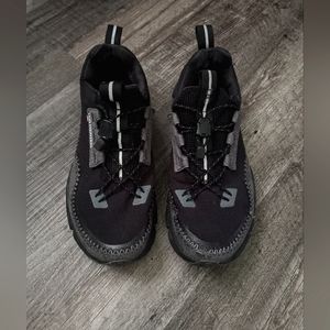 OnCloud Cloudaway slip on sneaker